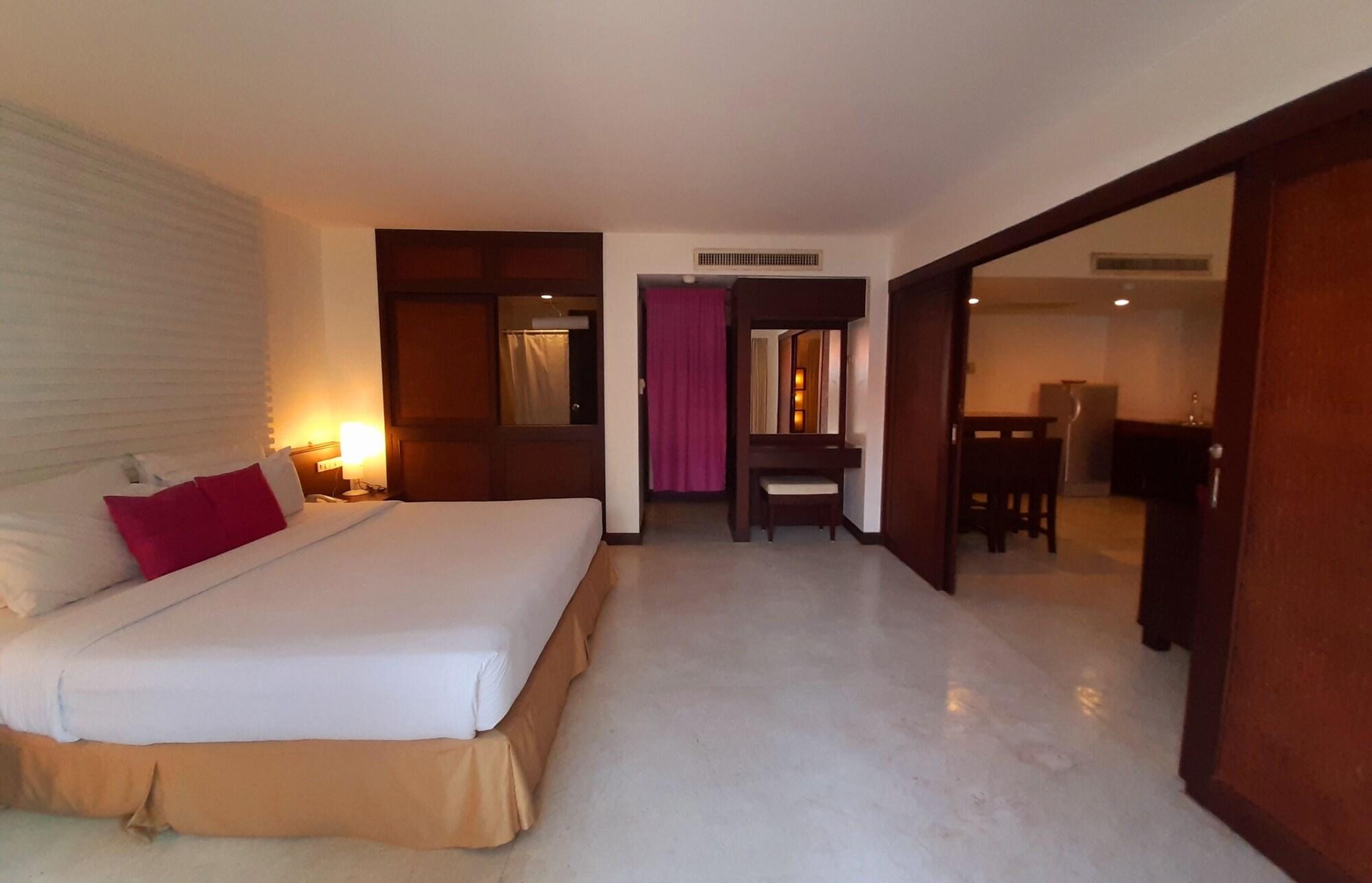 Grand Hotel Pattaya Zewnętrze zdjęcie