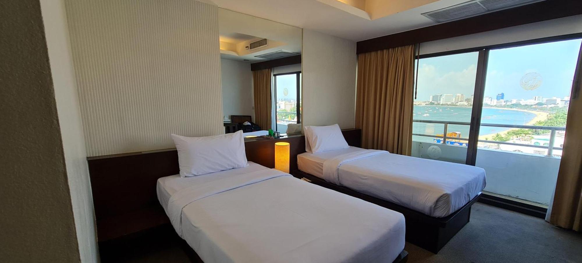Grand Hotel Pattaya Zewnętrze zdjęcie