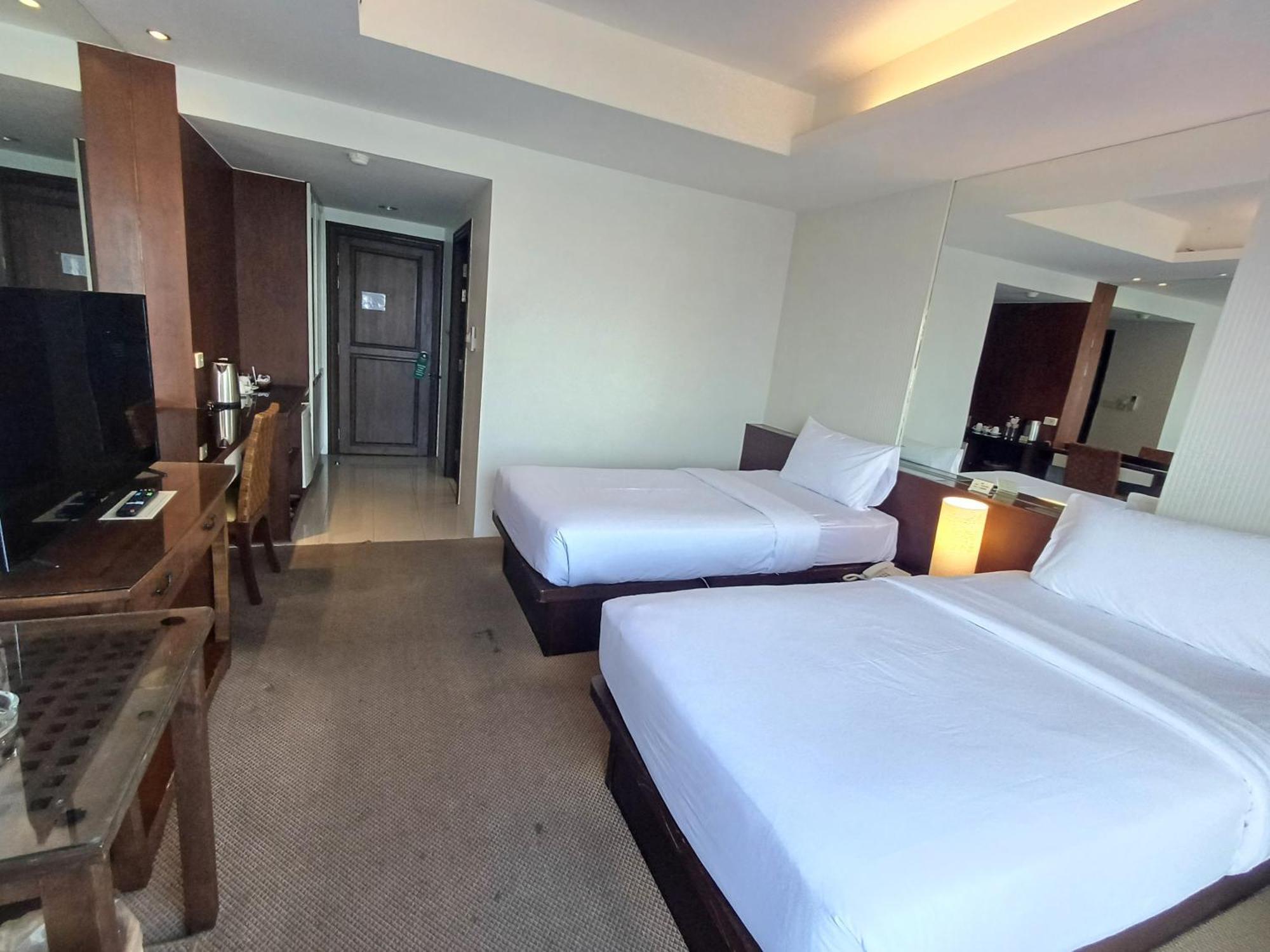 Grand Hotel Pattaya Zewnętrze zdjęcie
