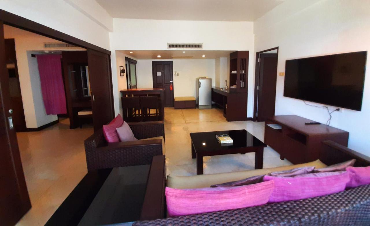 Grand Hotel Pattaya Zewnętrze zdjęcie