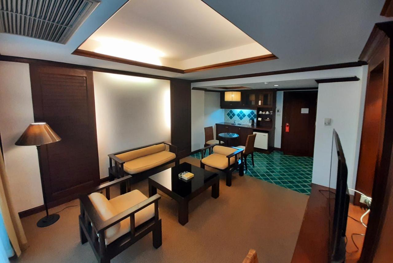 Grand Hotel Pattaya Zewnętrze zdjęcie