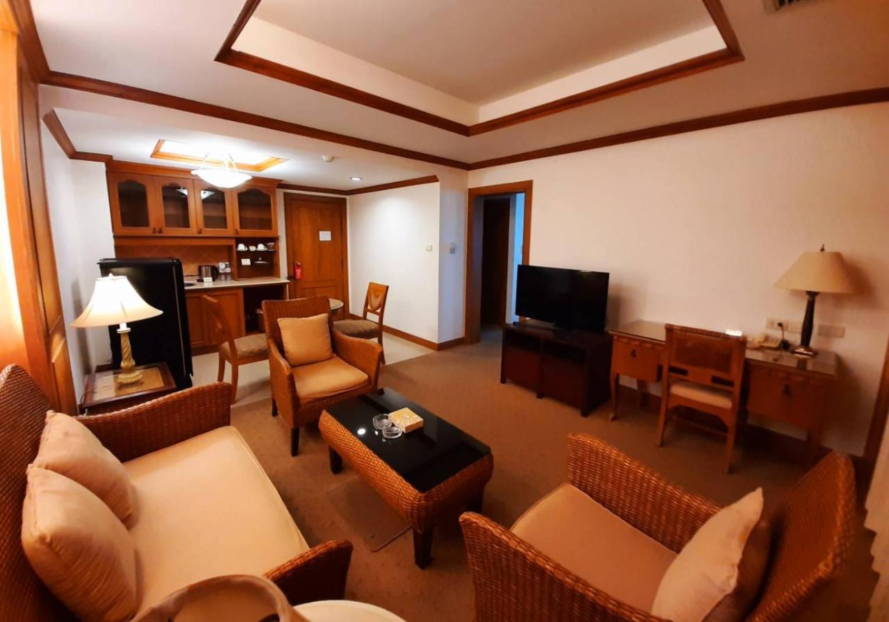 Grand Hotel Pattaya Zewnętrze zdjęcie